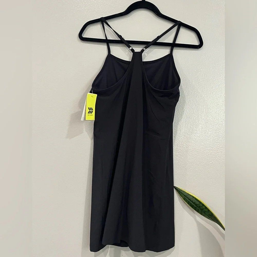 Women’s Flex Strappy Active Dress.    Black.   S